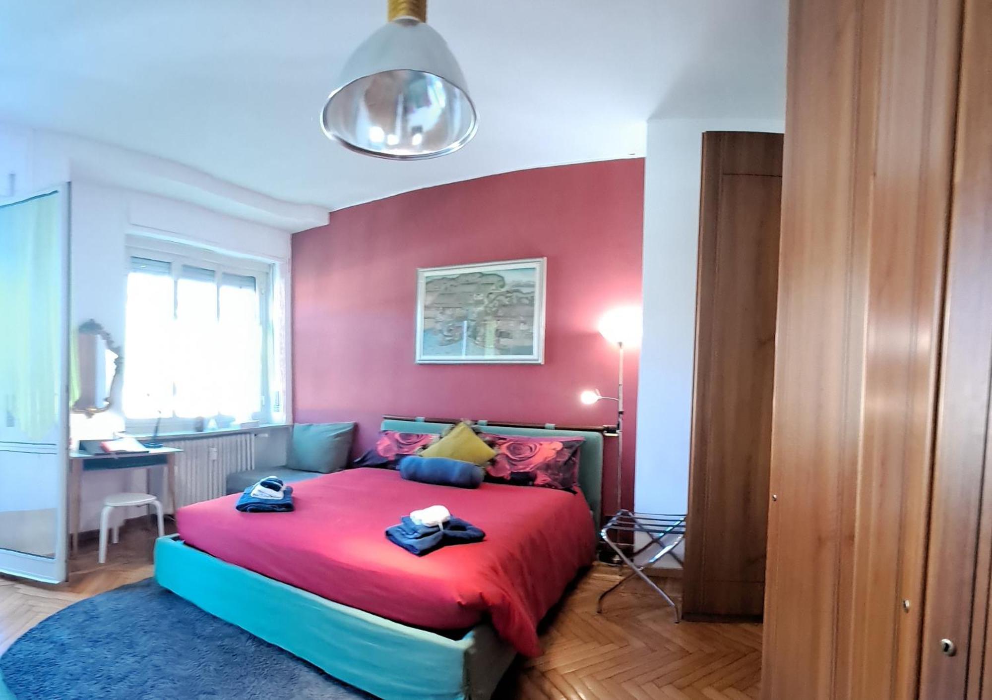 Flat City Center Porta Susa, Free Parking Wifii Smart Tv Sky Торино Екстериор снимка